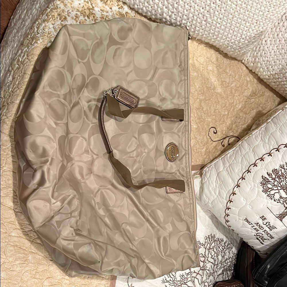 Beige Coach Women's Tote Bag